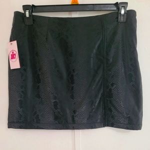Juicy Couture women's mini skirt